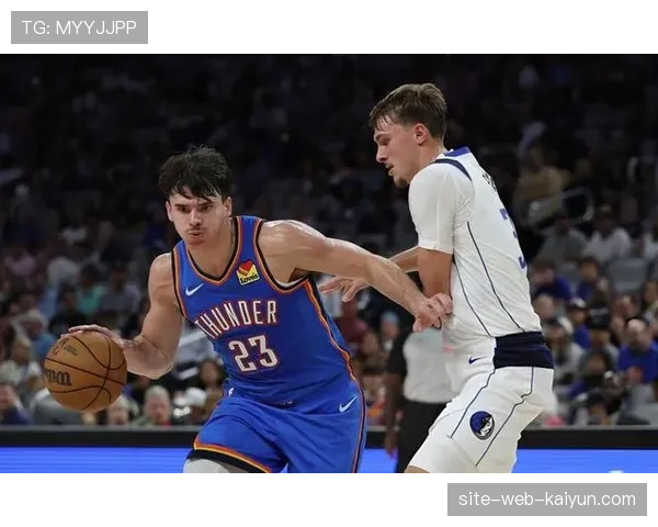 弗拉格迎独行侠首秀闪耀主场球队全力冲击季前赛首场胜利